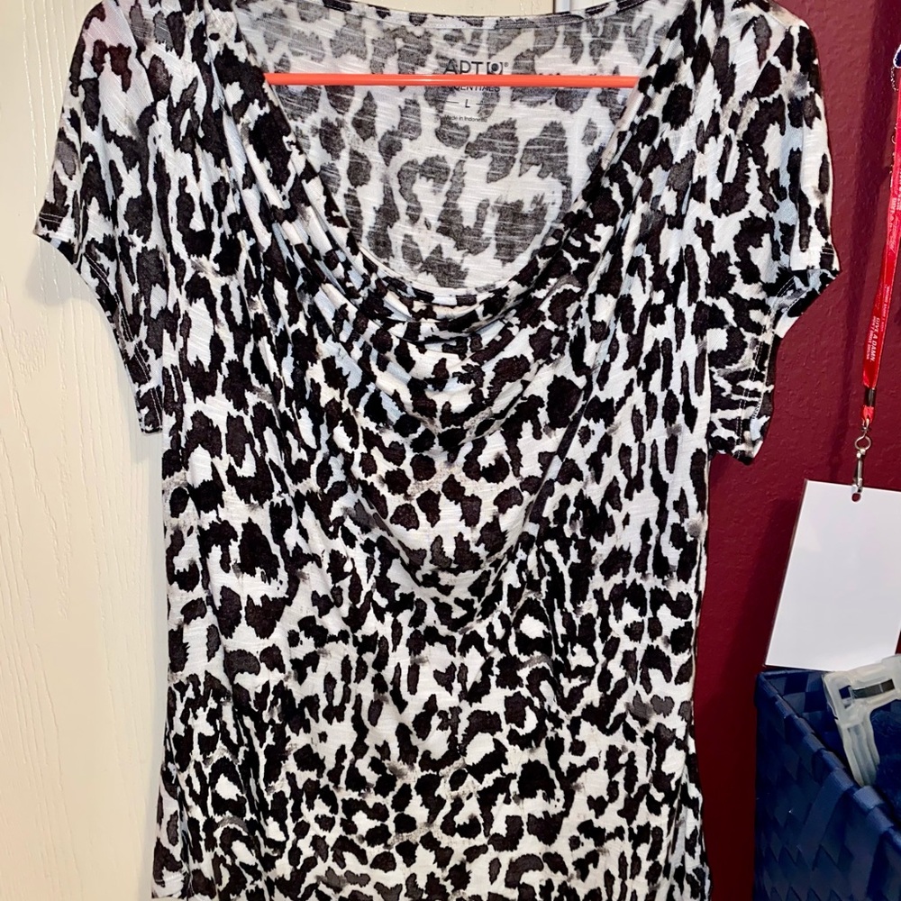 Women’s Blouse